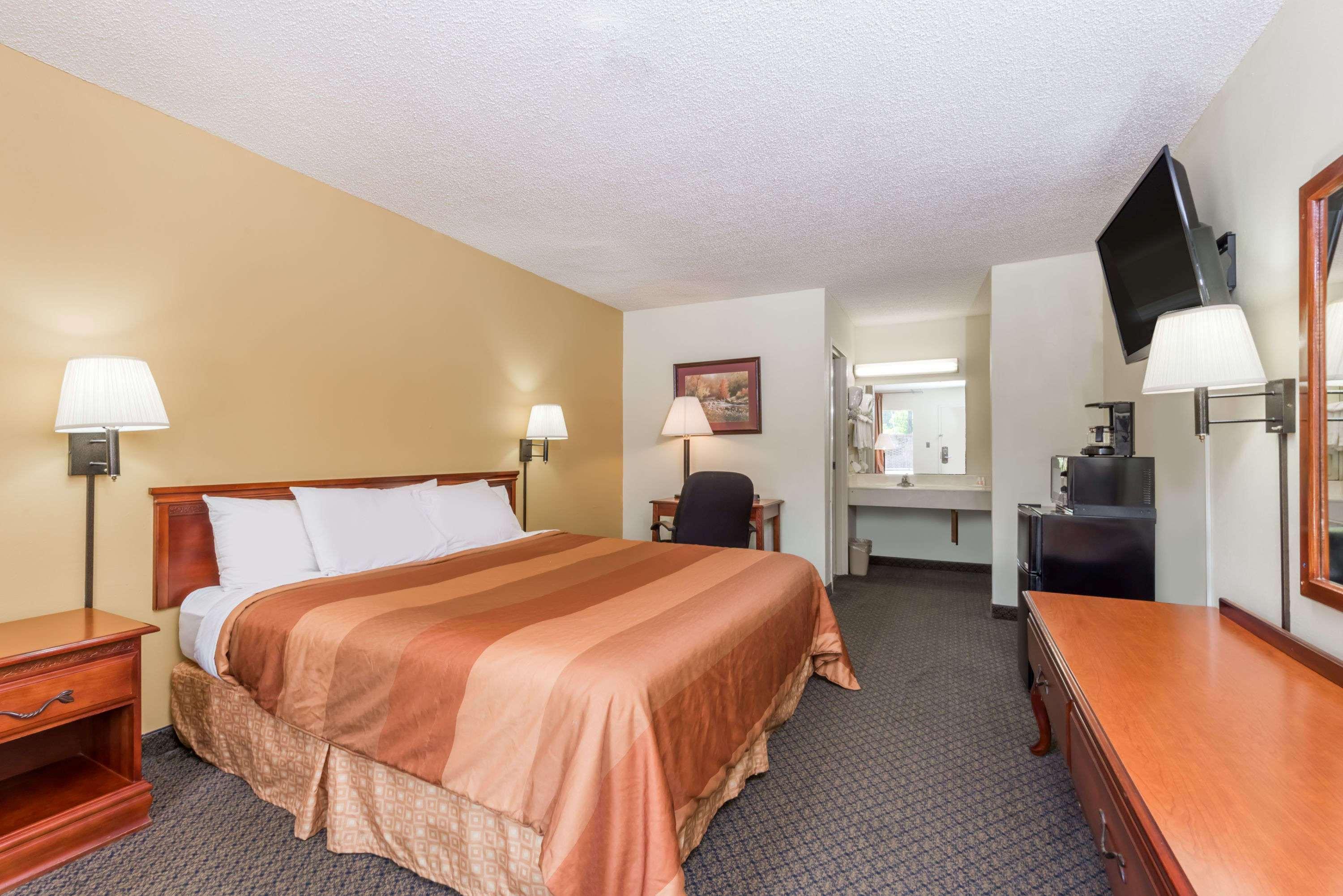 Days Inn By Wyndham Fort Payne Eksteriør bilde